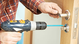 Automotive Locksmith at Oxford Circle Philadelphia, Pennsylvania